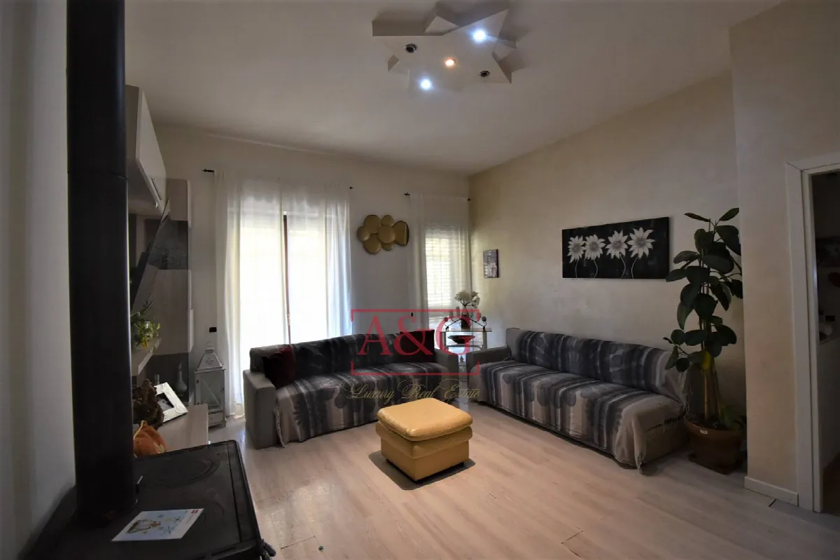Appartamento in vendita a Amandola, Centro - foto 4