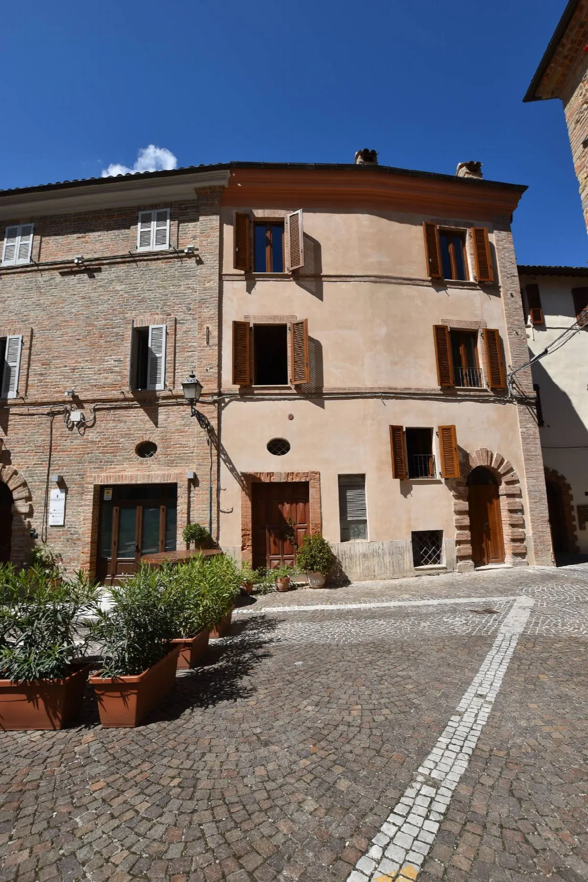 Appartamento in vendita a Comunanza, Centro Storico - foto 1