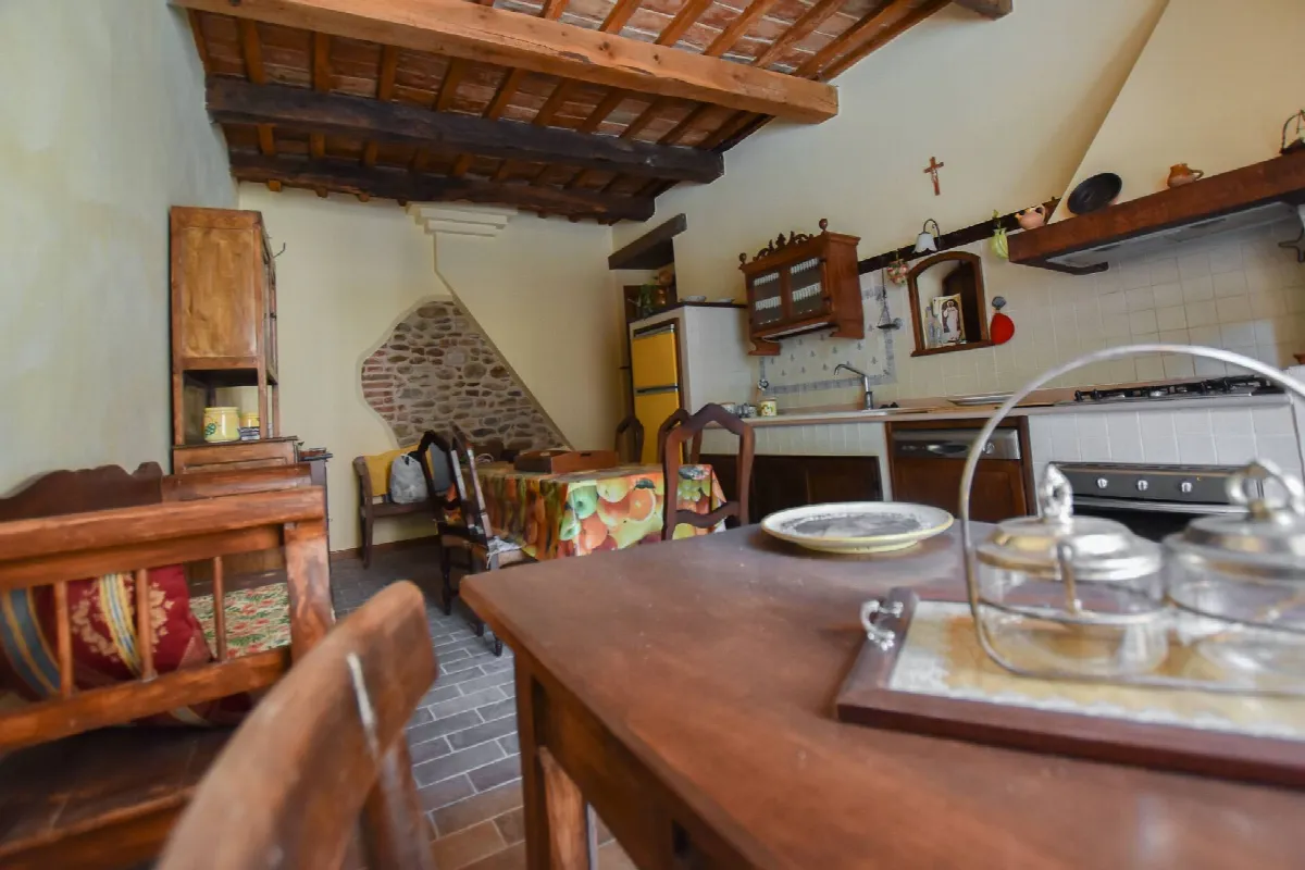 Appartamento in vendita a Comunanza, Centro Storico - foto 7