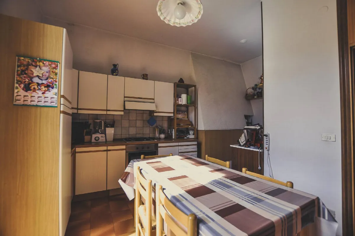 Appartamento in vendita a Comunanza, Centro - foto 9
