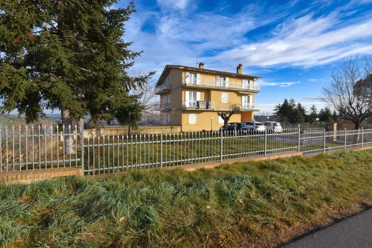 Appartamento in vendita a Santa Vittoria in Matenano - foto 1