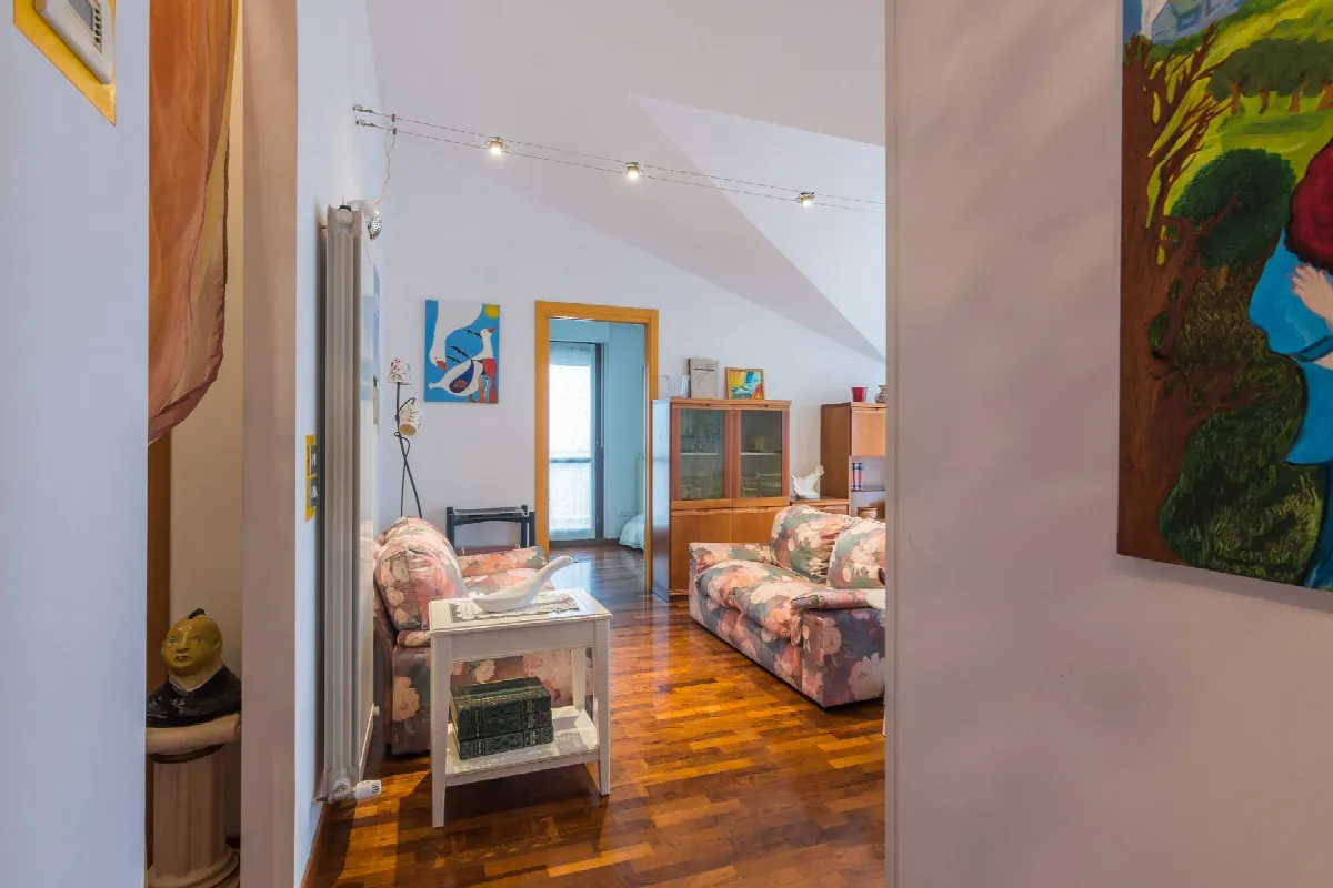 Appartamento in vendita a Macerata, PACE - foto 2