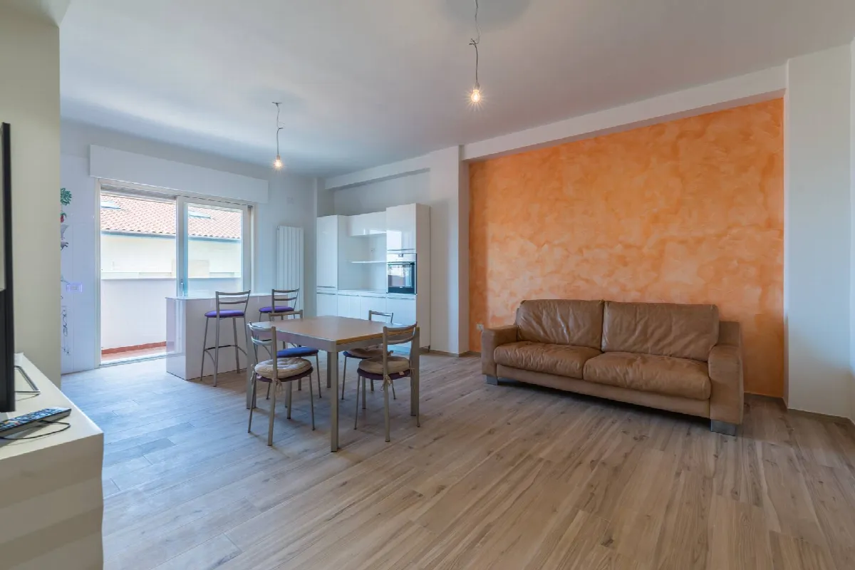 Appartamento in vendita a Civitanova Marche, Centro - foto 8