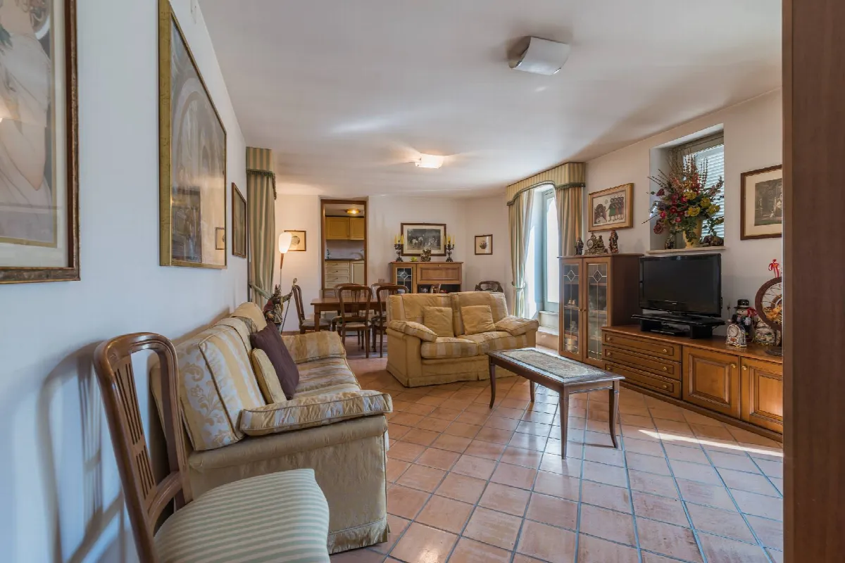 Appartamento in vendita a Macerata, Centro storico - foto 4