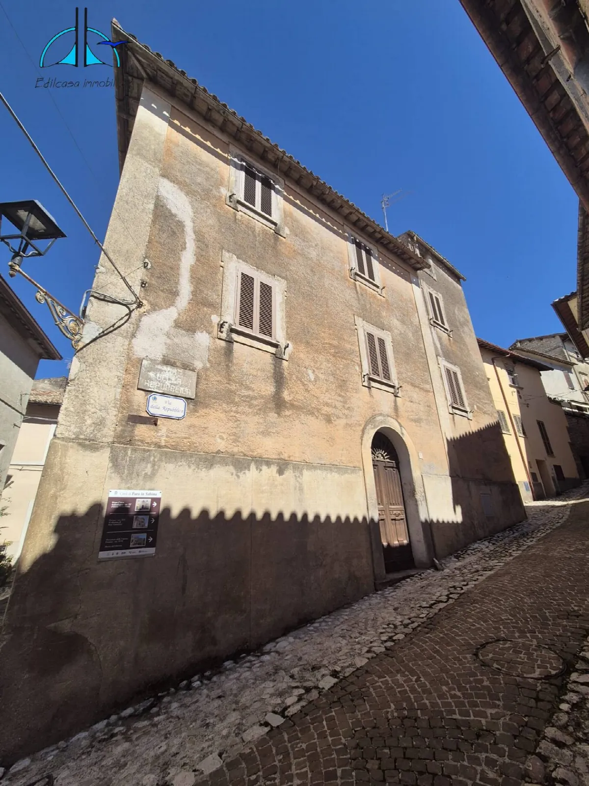 Appartamento in vendita a Fara in Sabina - foto 1