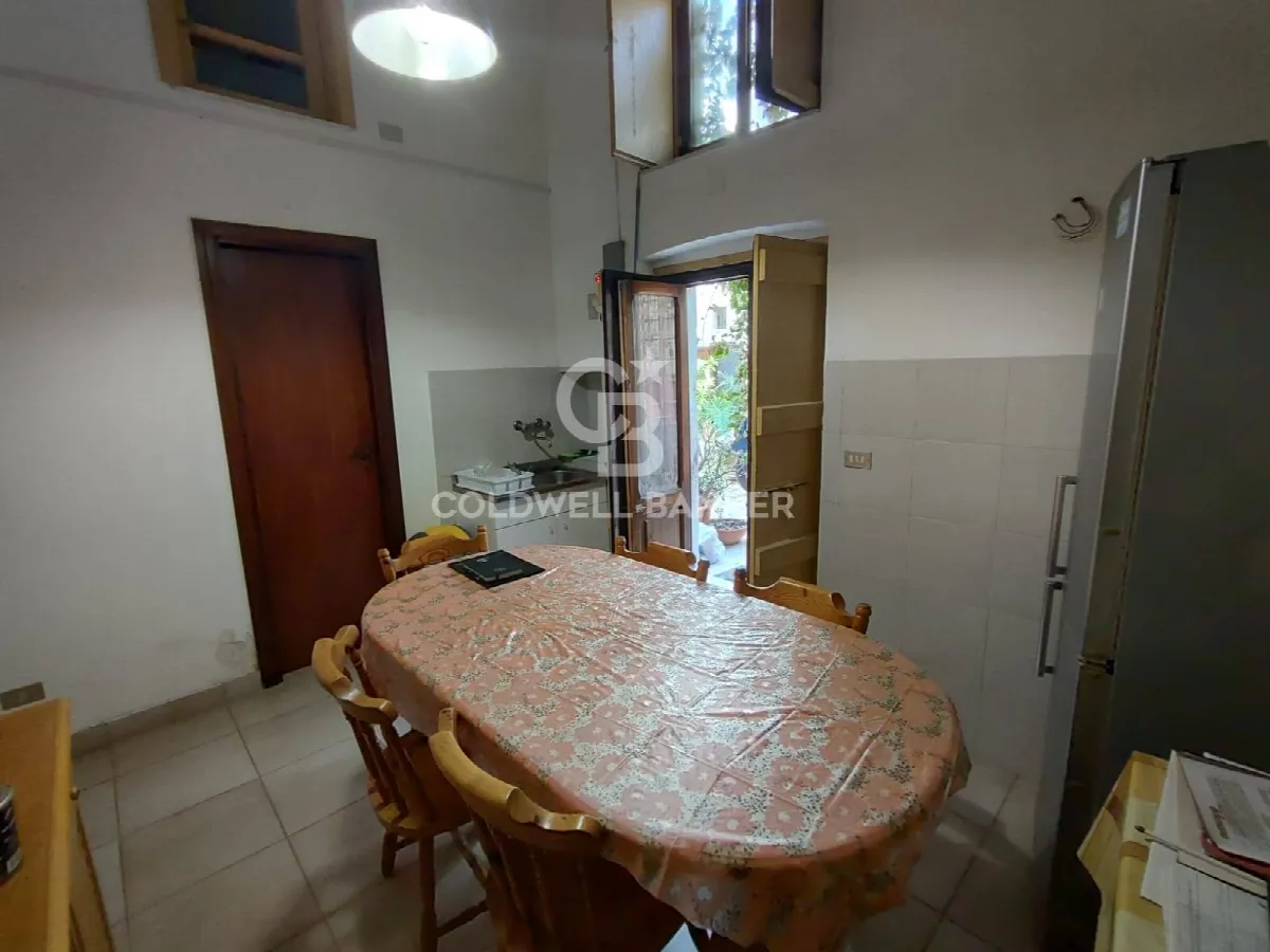 2 locali in vendita a Brindisi, Centro - foto 2