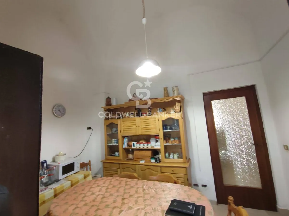 2 locali in vendita a Brindisi, Centro - foto 3