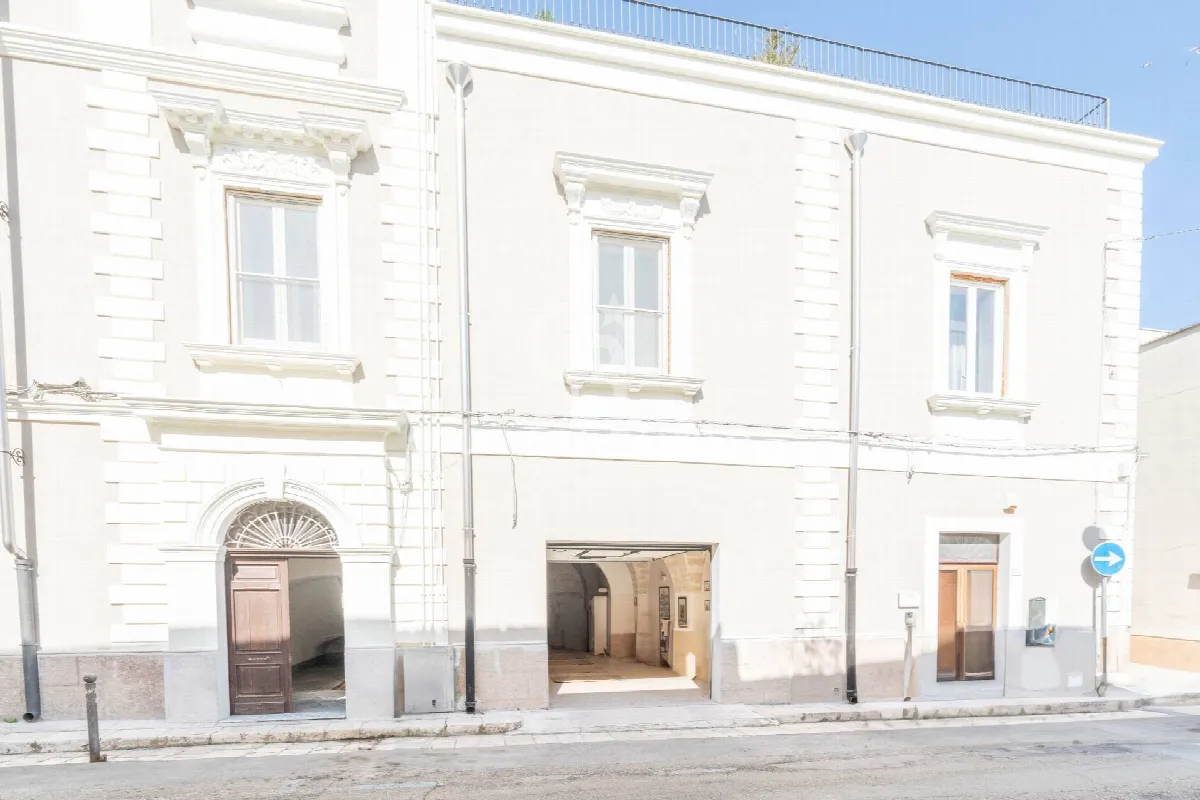 Appartamento in vendita a Brindisi, Centro - foto 1