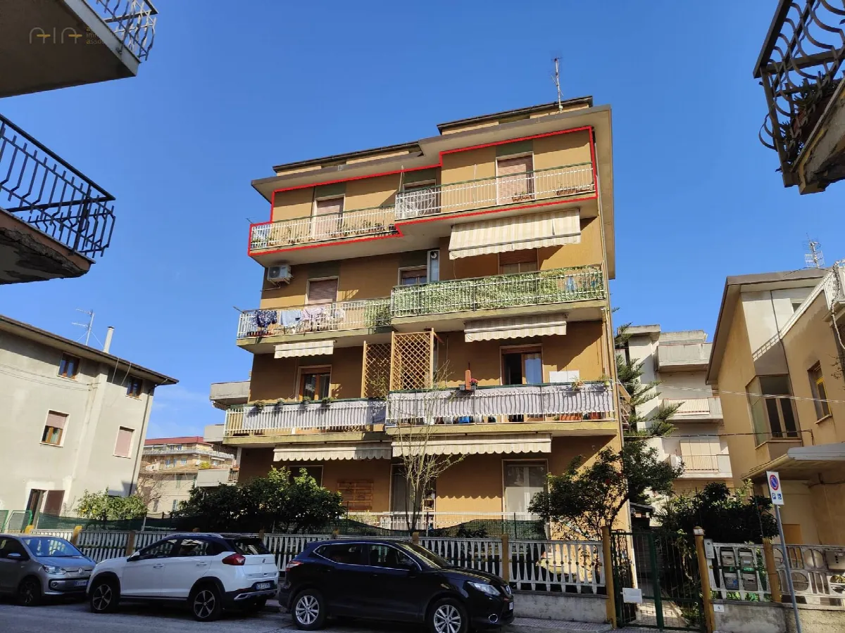Appartamento in vendita a Grottammare, Centrale (tra La ss16 e ferrovia, fino al fiume Tesino) - foto 2