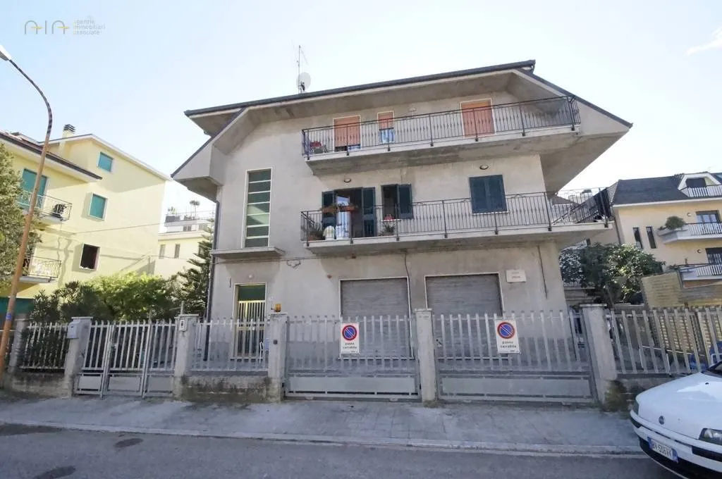 Appartamento in vendita a San Benedetto del Tronto, Porto D'ascoli residenziale - foto 1
