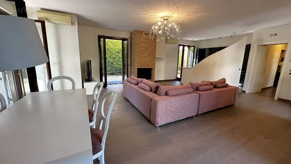 Appartamento in vendita a San Benedetto del Tronto, Porto D'ascoli lungomare - foto 1