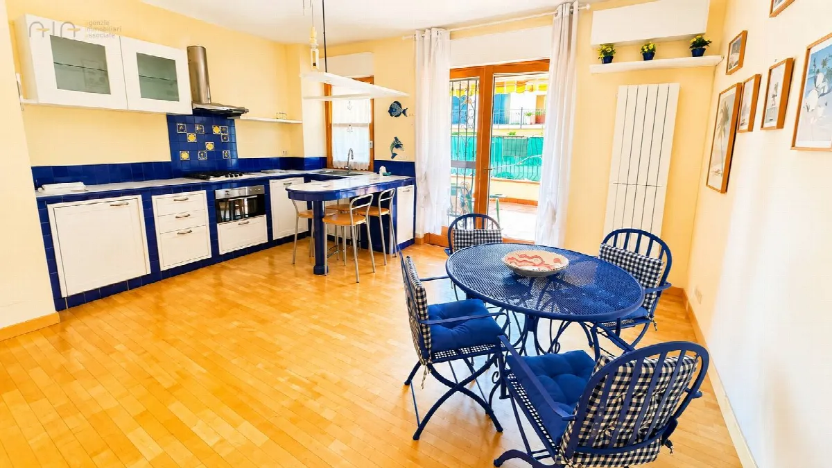 Appartamento in vendita a San Benedetto del Tronto, Centralissima - foto 2