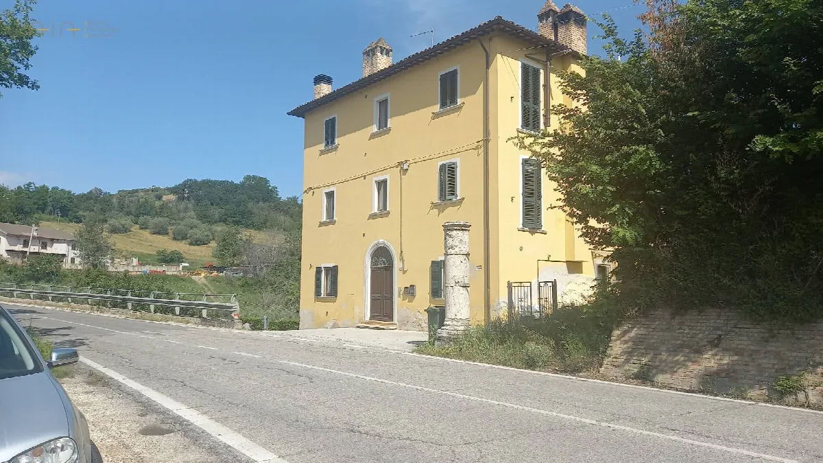 Appartamento in vendita a Ascoli Piceno, Brecciarolo - foto 1