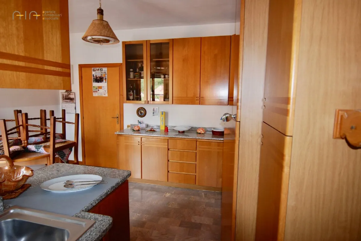 Appartamento in vendita a Castignano, Centrale / Centro Storico - foto 4