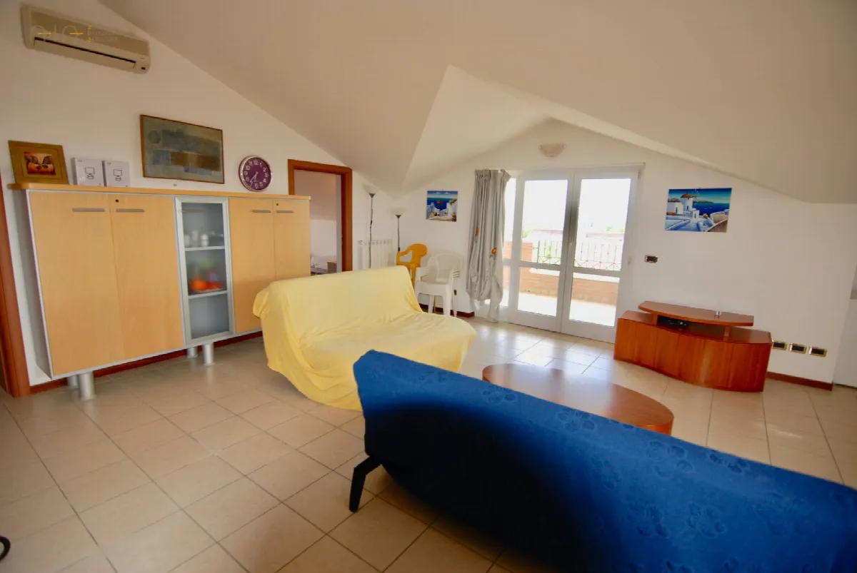 Appartamento in vendita a Tortoreto, Zona Mare - foto 3