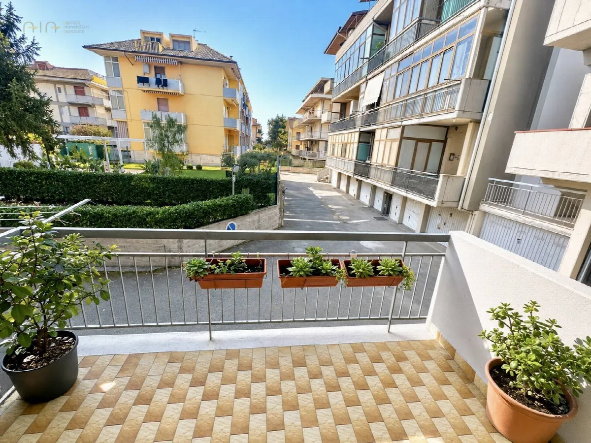 Appartamento in vendita a San Benedetto del Tronto, Porto D'ascoli lungomare - foto 10