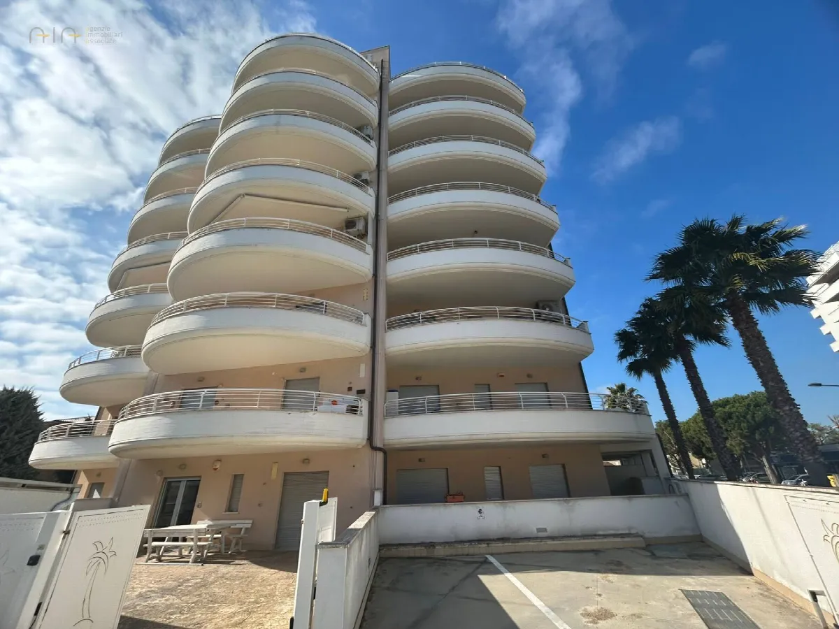 Appartamento in vendita a San Benedetto del Tronto, Porto D'ascoli lungomare - foto 2