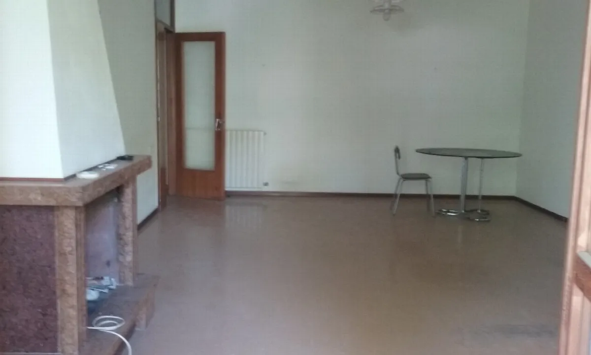 Appartamento in vendita a Amandola, Centrale / Centro Storico - foto 2