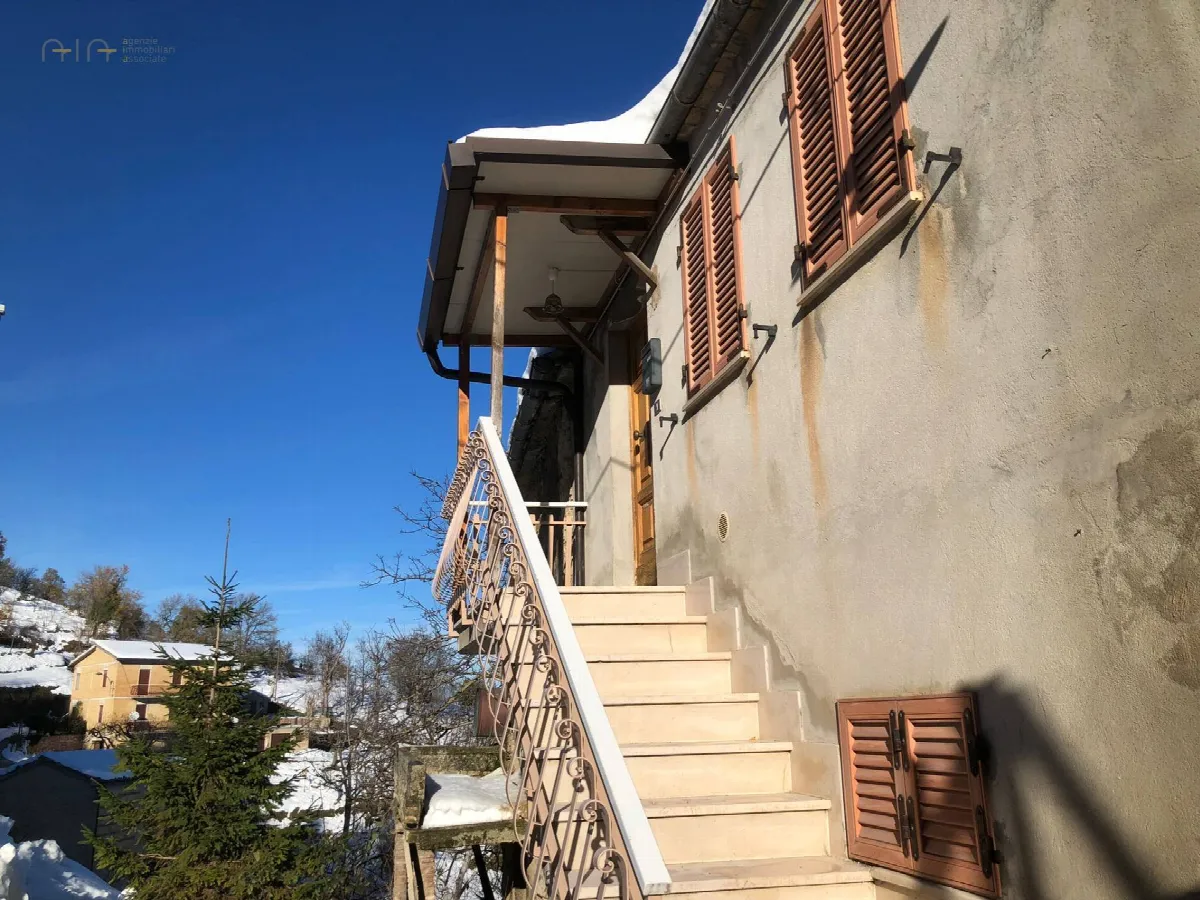 Appartamento in vendita a Montemonaco, Montana - foto 2