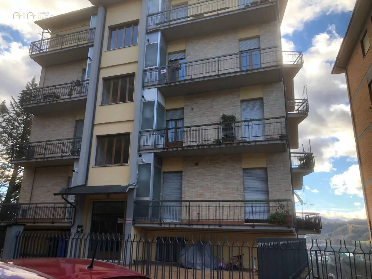 Appartamento in vendita a Amandola, Centrale / Centro Storico - foto 1