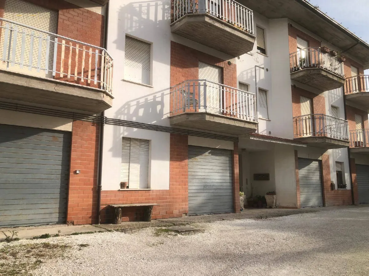 Appartamento in vendita a Santa Vittoria in Matenano - foto 2