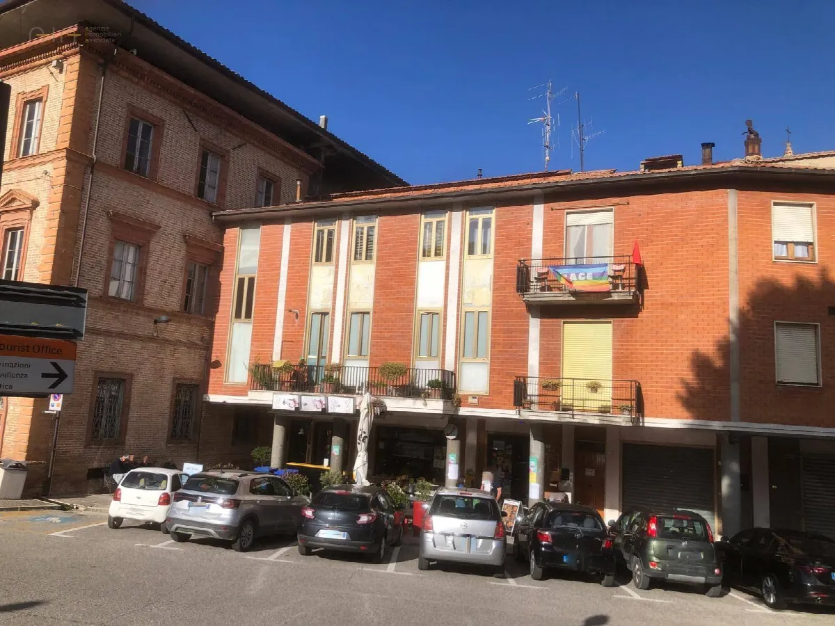 Appartamento in vendita a Comunanza, Centrale / Centro Storico - foto 1