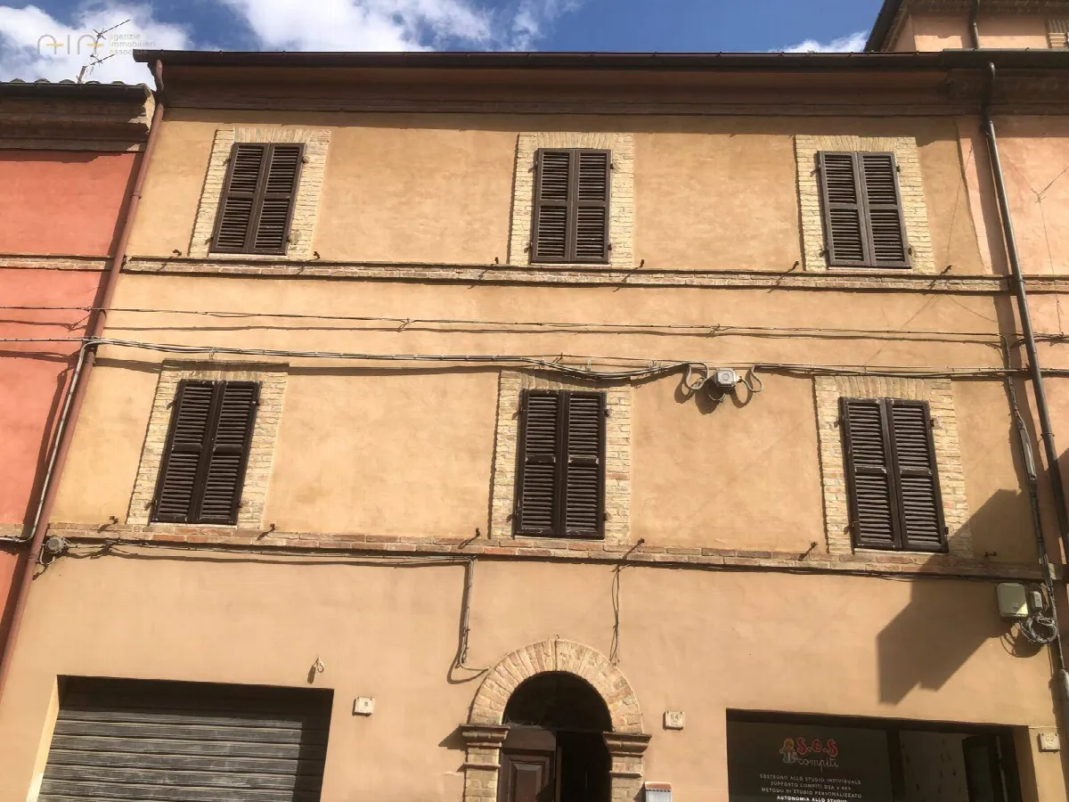 Appartamento in vendita a Comunanza, Centrale / Centro Storico - foto 1