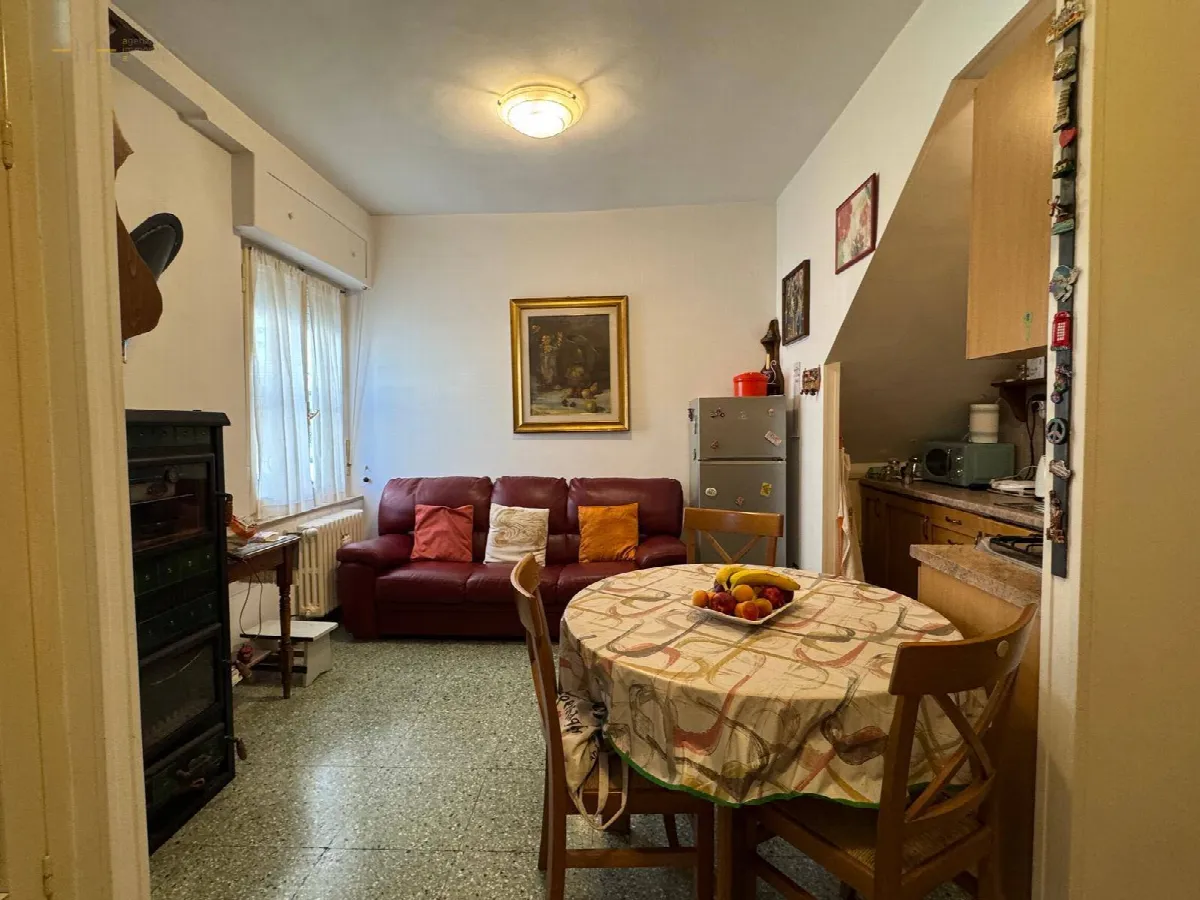 Appartamento in vendita a Amandola, Centrale / Centro Storico - foto 8