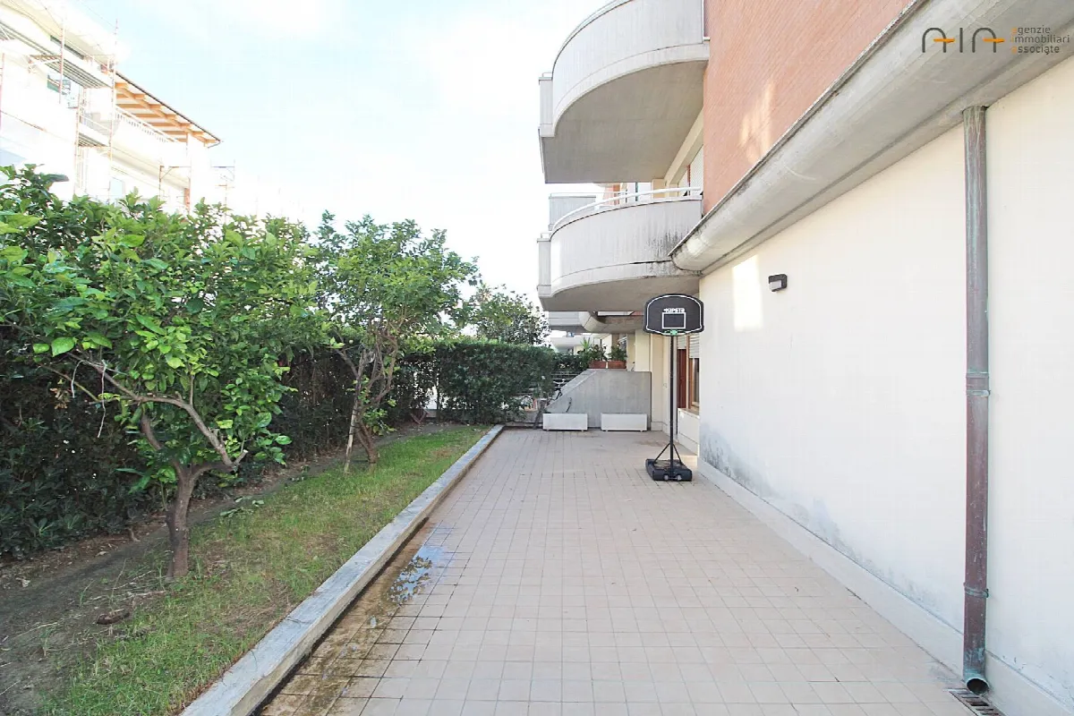 Appartamento in vendita a San Benedetto del Tronto, Porto D'ascoli residenziale - foto 10