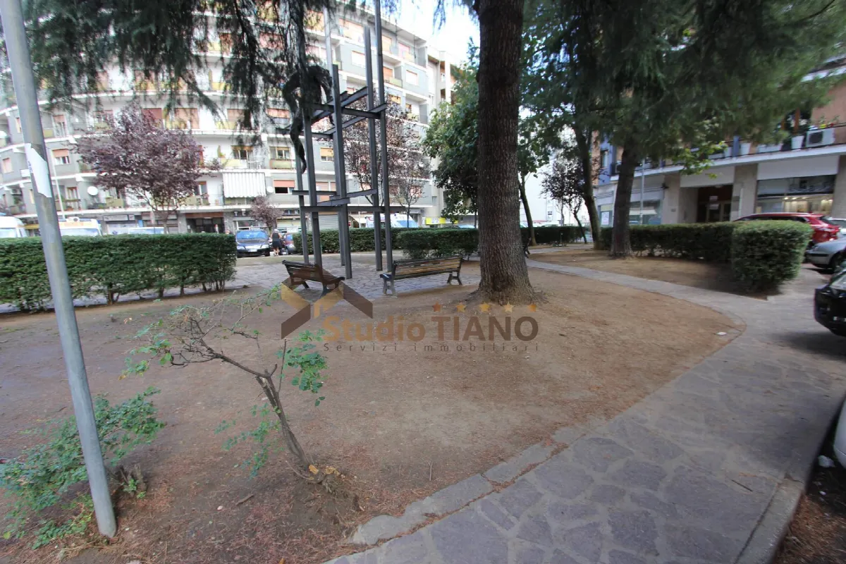 Appartamento in vendita a Cosenza, Centro - foto 2