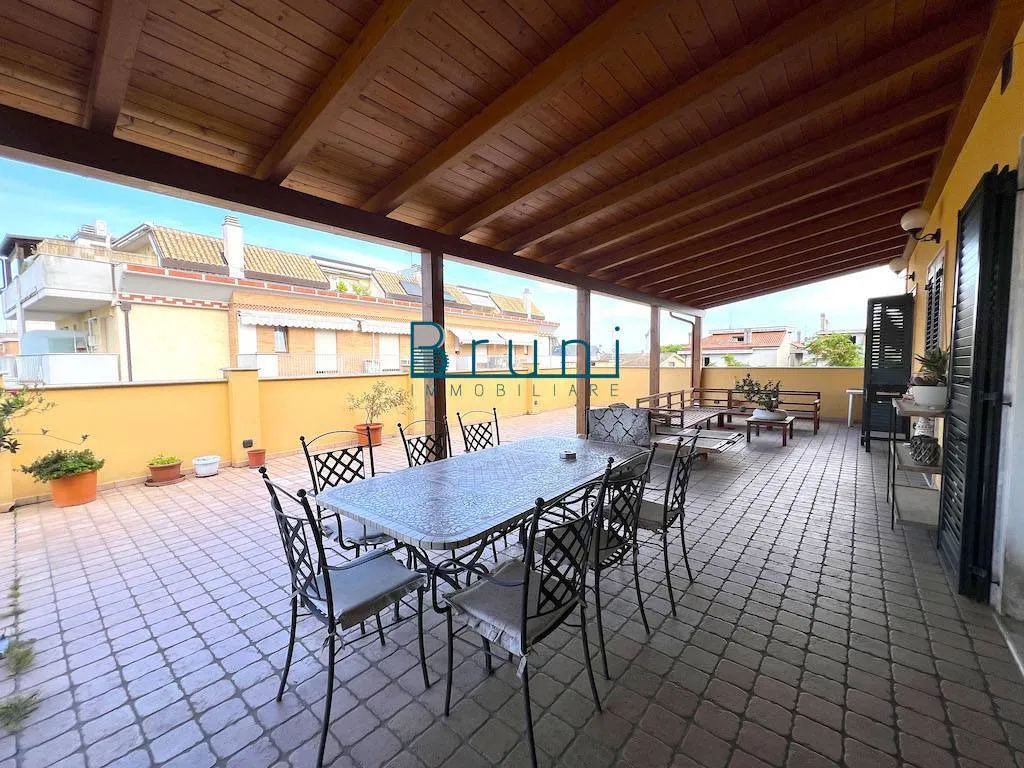 Appartamento in vendita a San Benedetto del Tronto, Zona Conad - foto 8