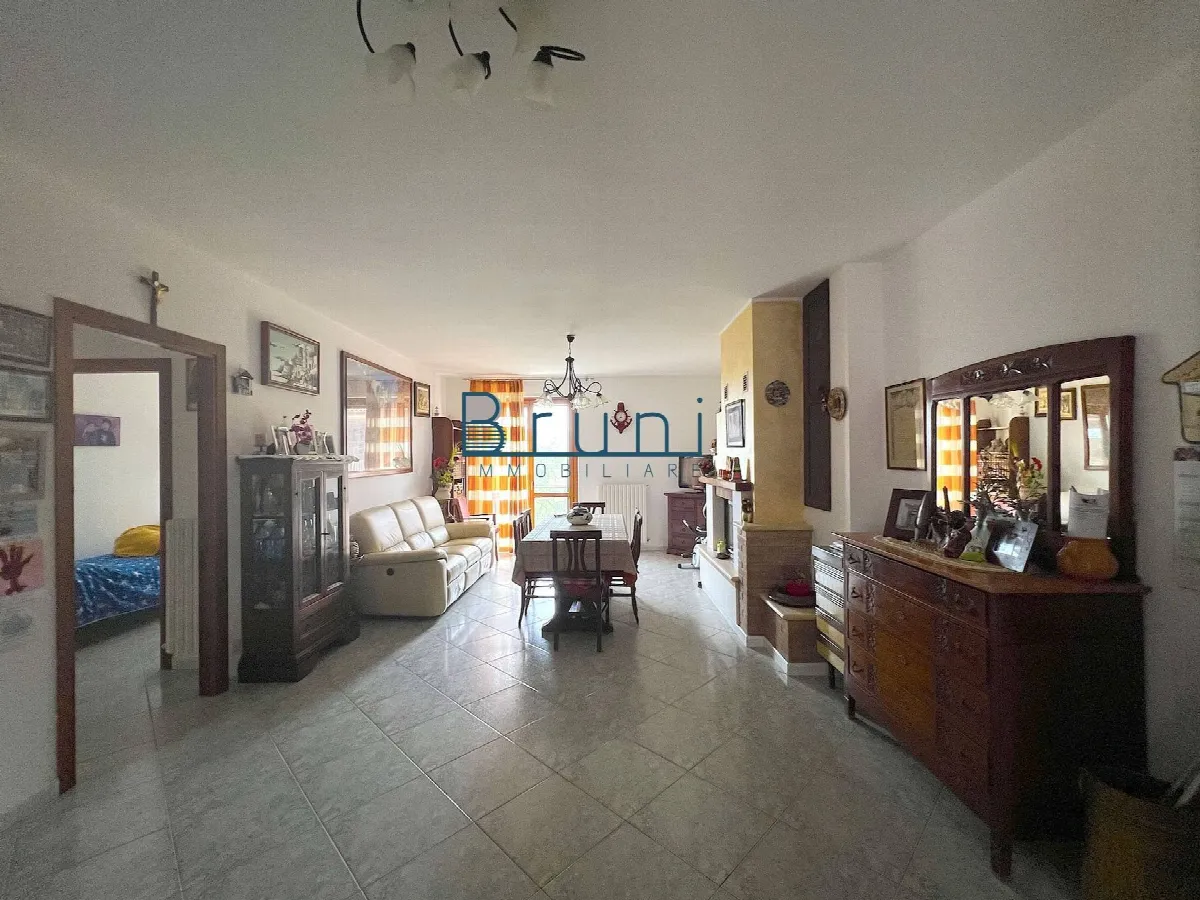 Appartamento in vendita a Grottammare, Val Tesino (dall'imbocco fino a Ripratransone) - foto 2