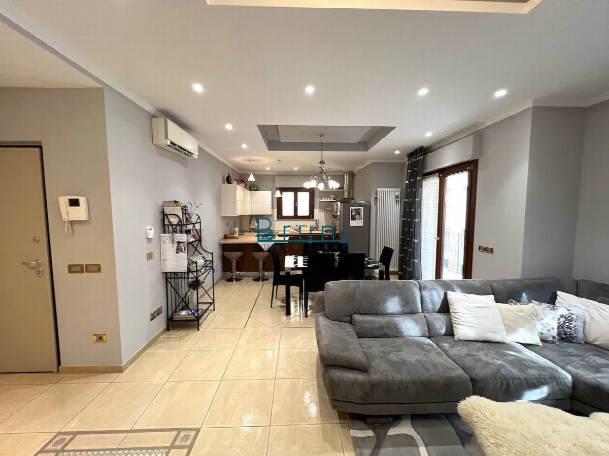 Appartamento in vendita a San Benedetto del Tronto, Zona San Filippo Neri - foto 2