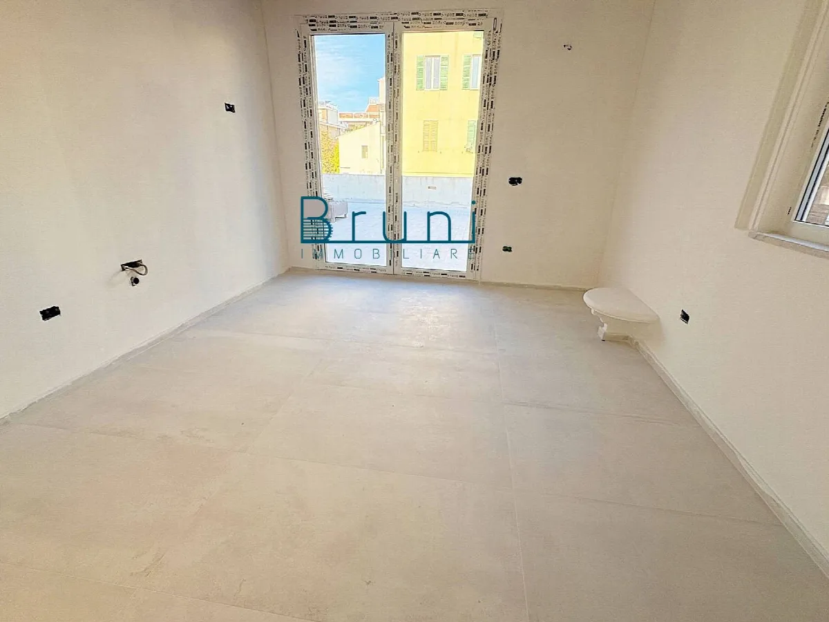 Appartamento in vendita a San Benedetto del Tronto, Centralissima - foto 2