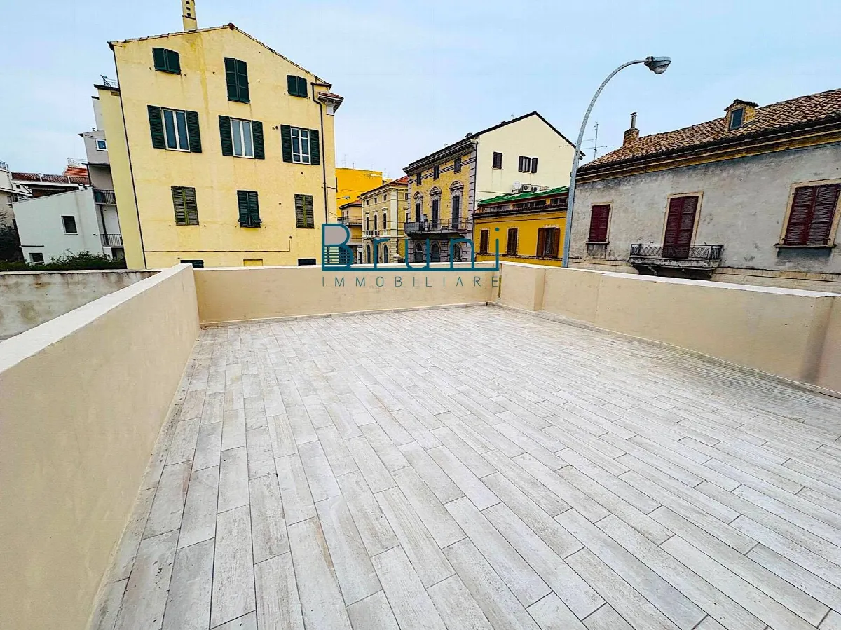 Appartamento in vendita a San Benedetto del Tronto, Centralissima - foto 4