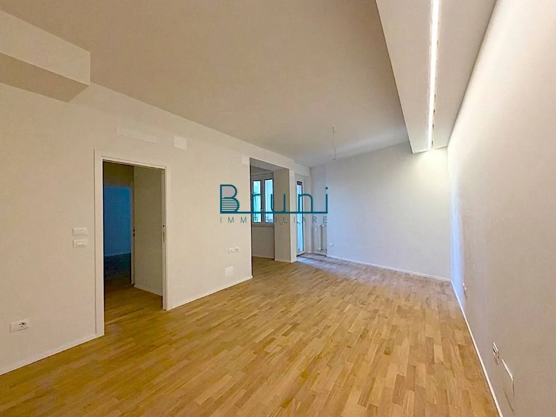 Appartamento in vendita a San Benedetto del Tronto, Centrale sud - foto 1