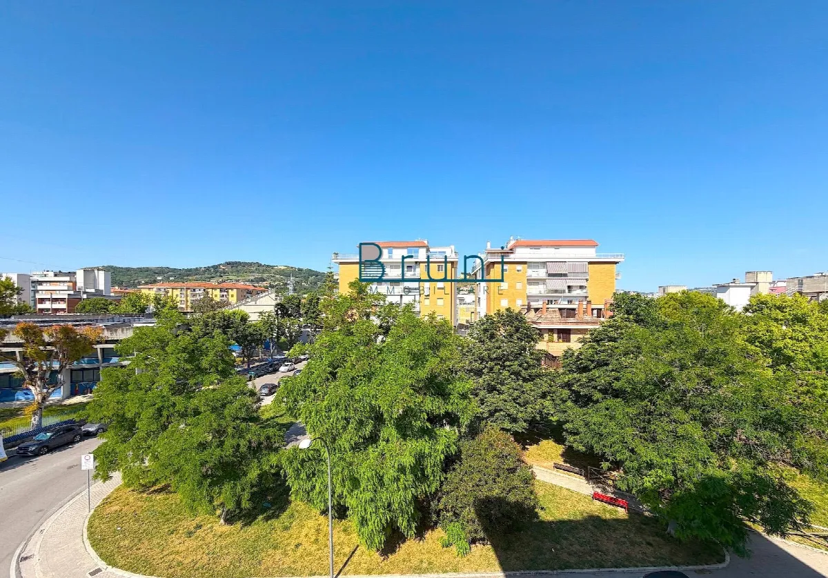Appartamento in vendita a San Benedetto del Tronto, Centrale sud - foto 5
