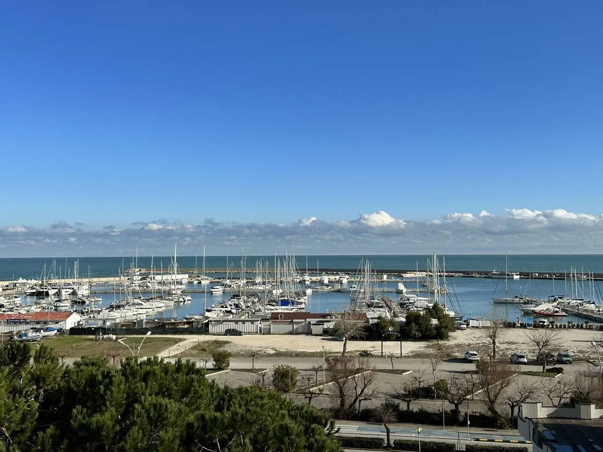 Appartamento in vendita a Porto San Giorgio, Mare - foto 1