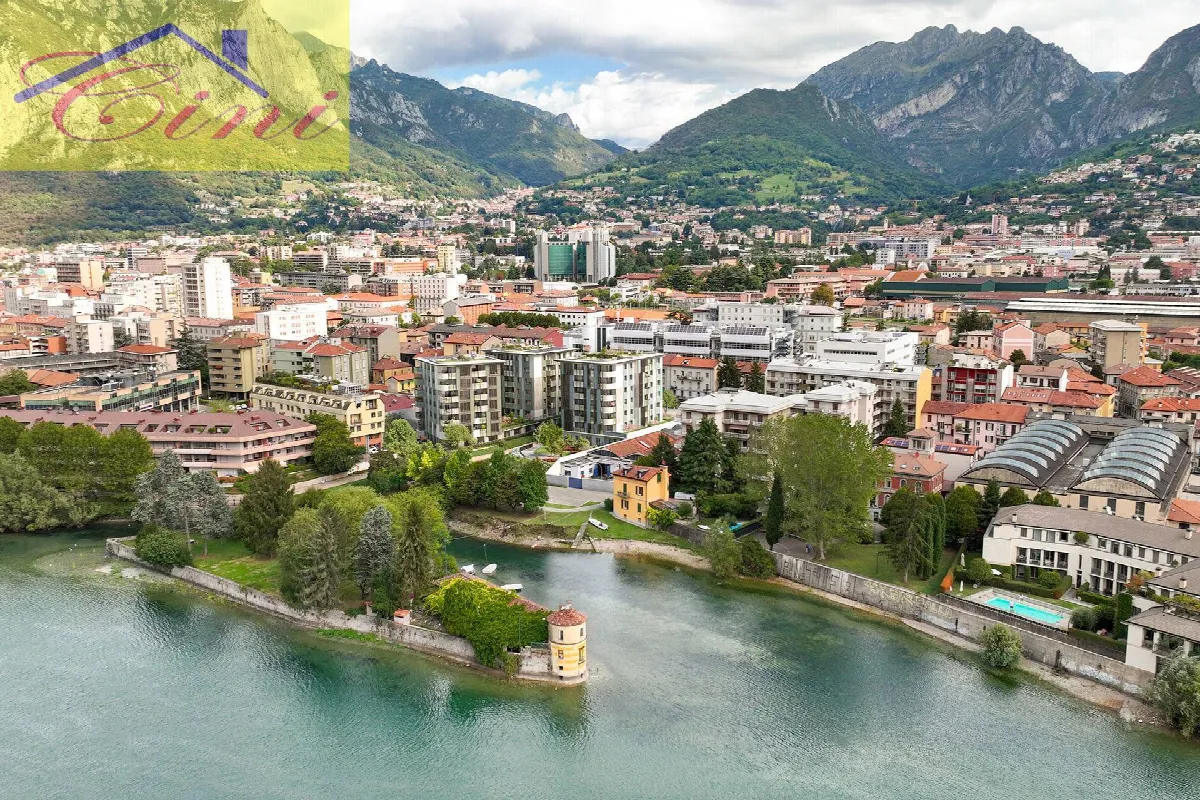 QUADRILOCALE in vendita a Lecco, Pescarenico - foto 1