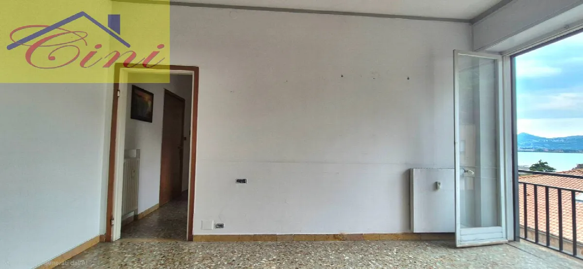 TRILOCALE in vendita a Pescate - foto 2