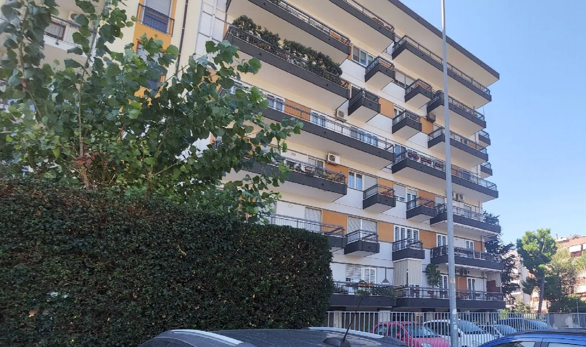 Appartamento in vendita a Bari, Japigia - foto 1