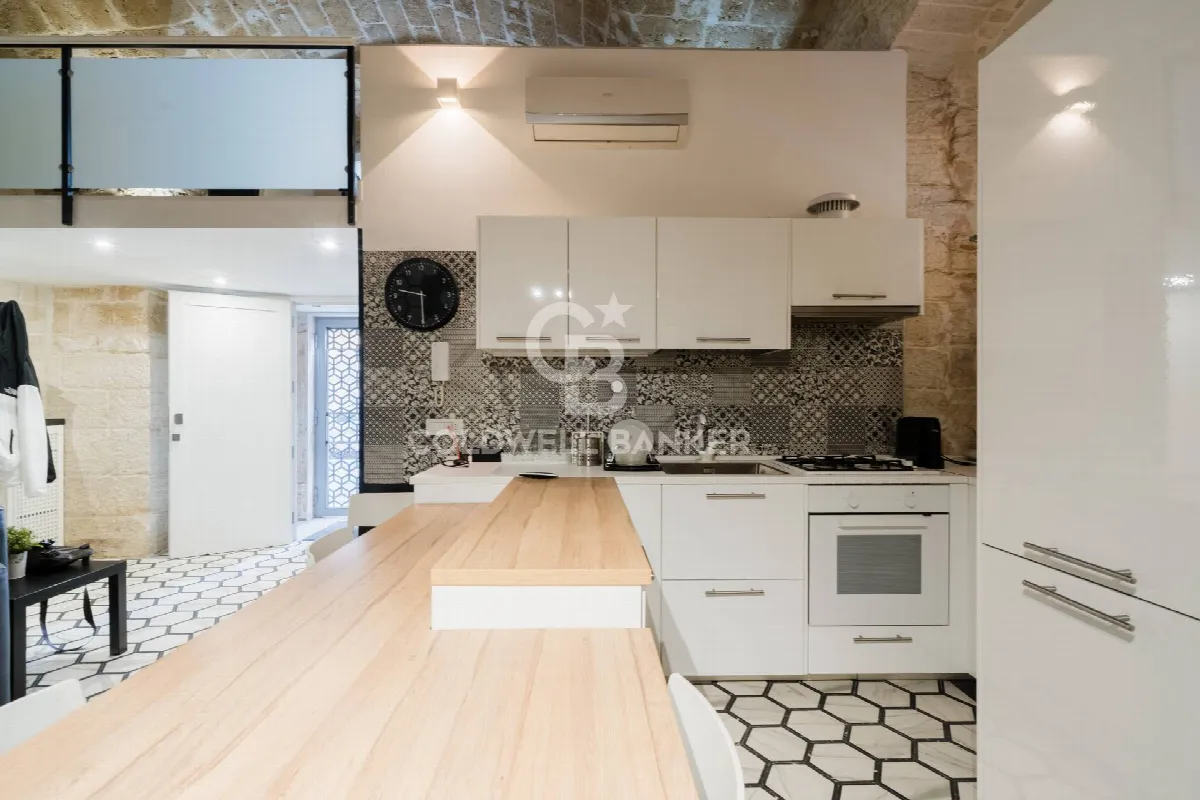 Appartamento indipendente in vendita a Giovinazzo - foto 8
