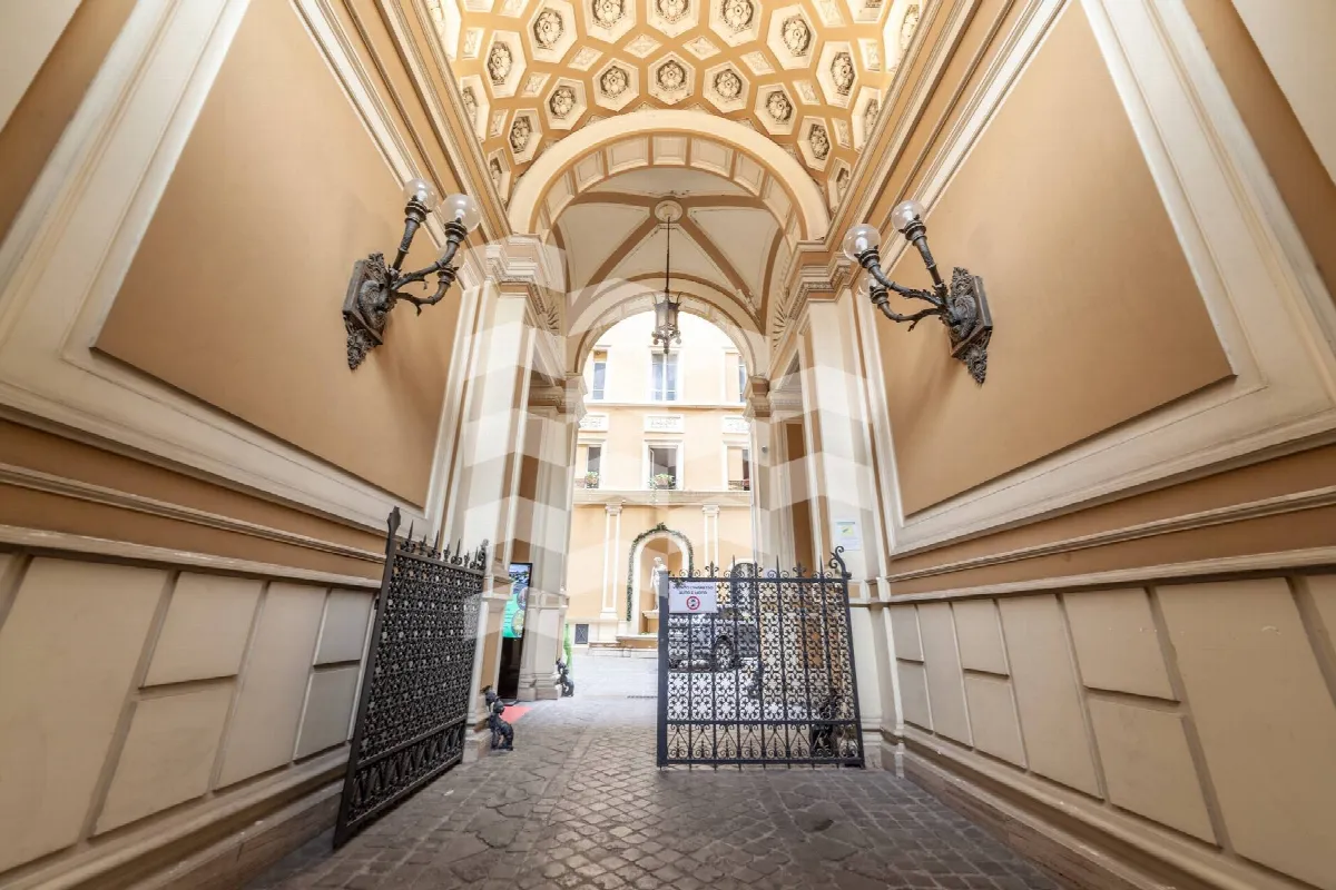 Appartamento in vendita a Roma, Centro Storico - foto 2