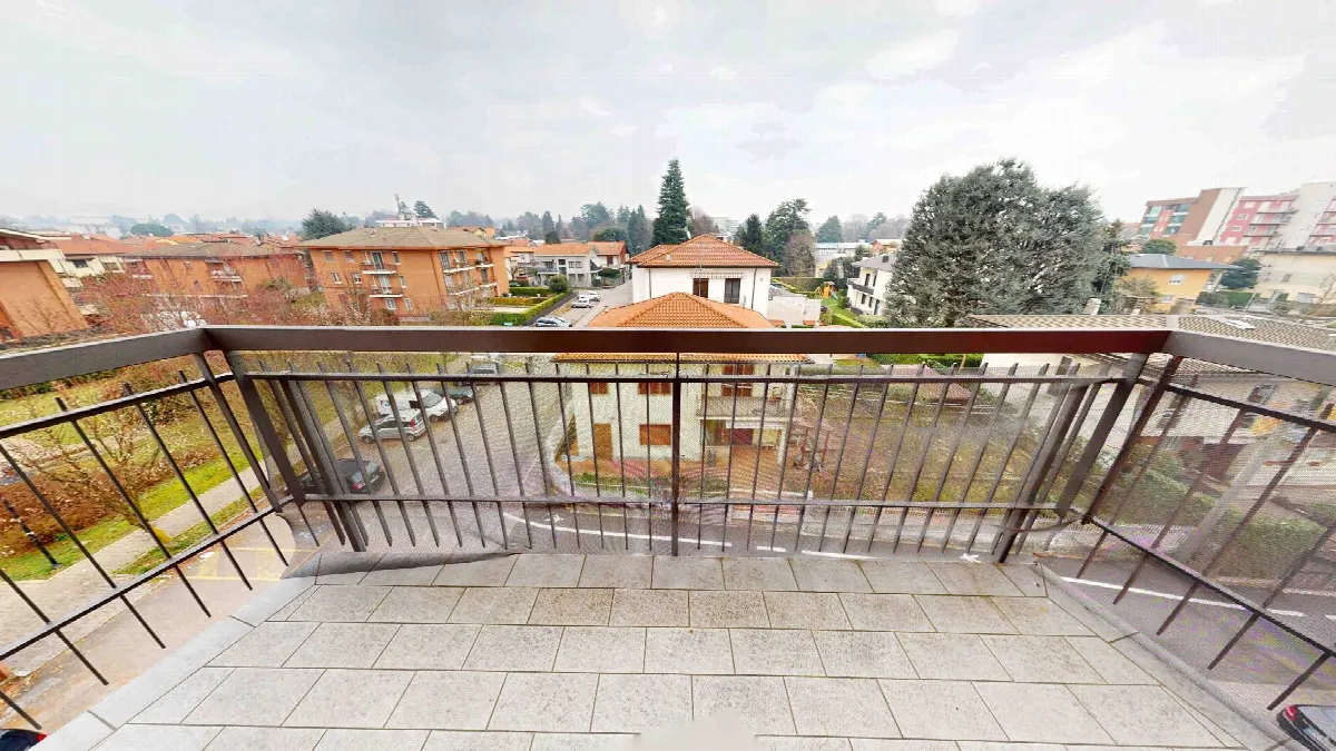 Appartamento in vendita a Tradate, SEMI-CENTRO - foto 4