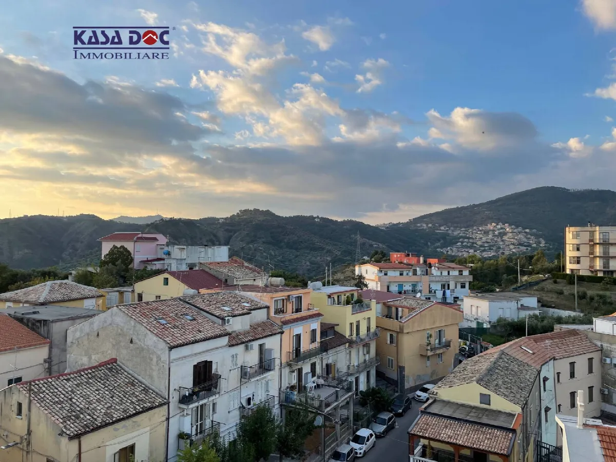 Appartamento in vendita a Catanzaro, CATANZARO NORD - foto 1