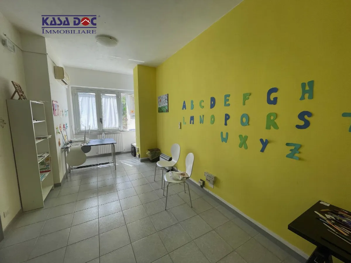 Appartamento in vendita a Catanzaro, Via Lucrezia Della Valle - foto 3