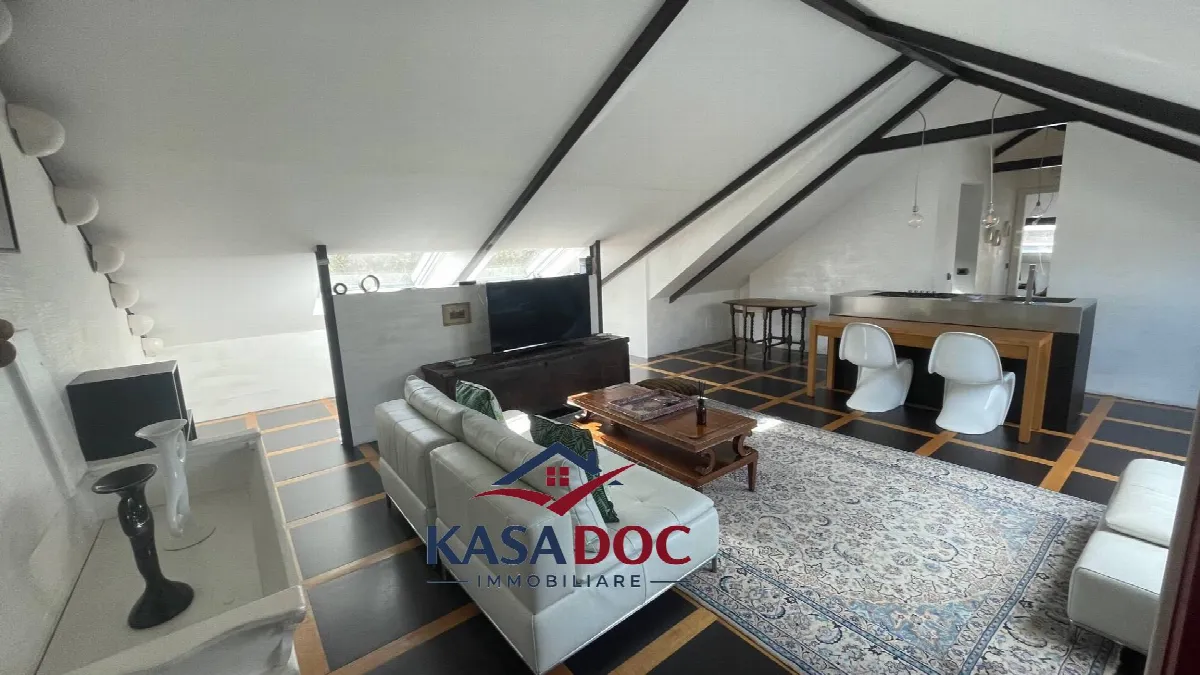 Appartamento in vendita a Catanzaro, Catanzaro centro - foto 1
