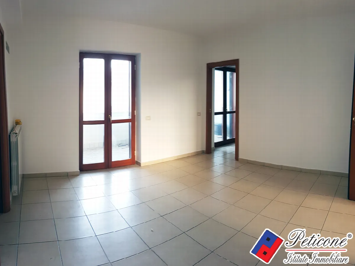 Appartamento in vendita a Fondi, Semicentro - foto 2