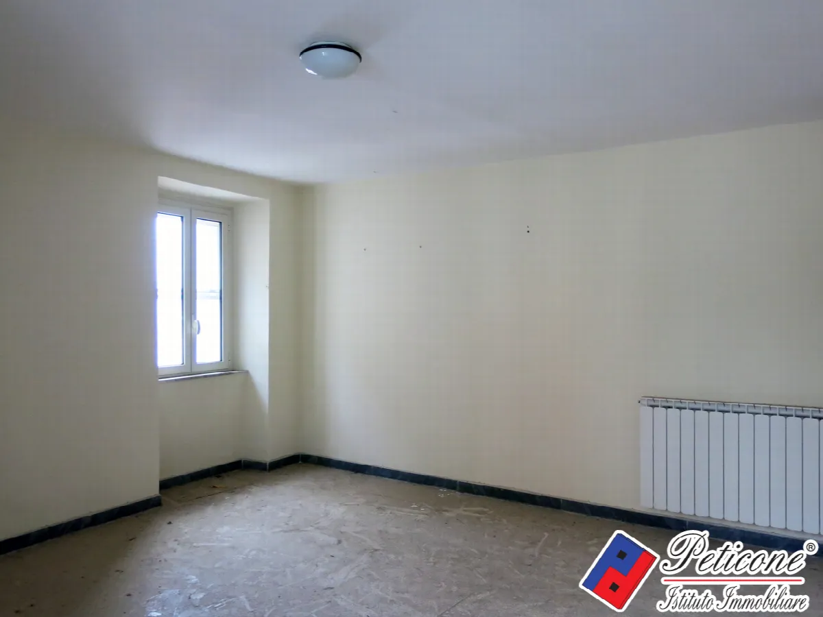 Appartamento in vendita a Lenola, Centro Storico - foto 10