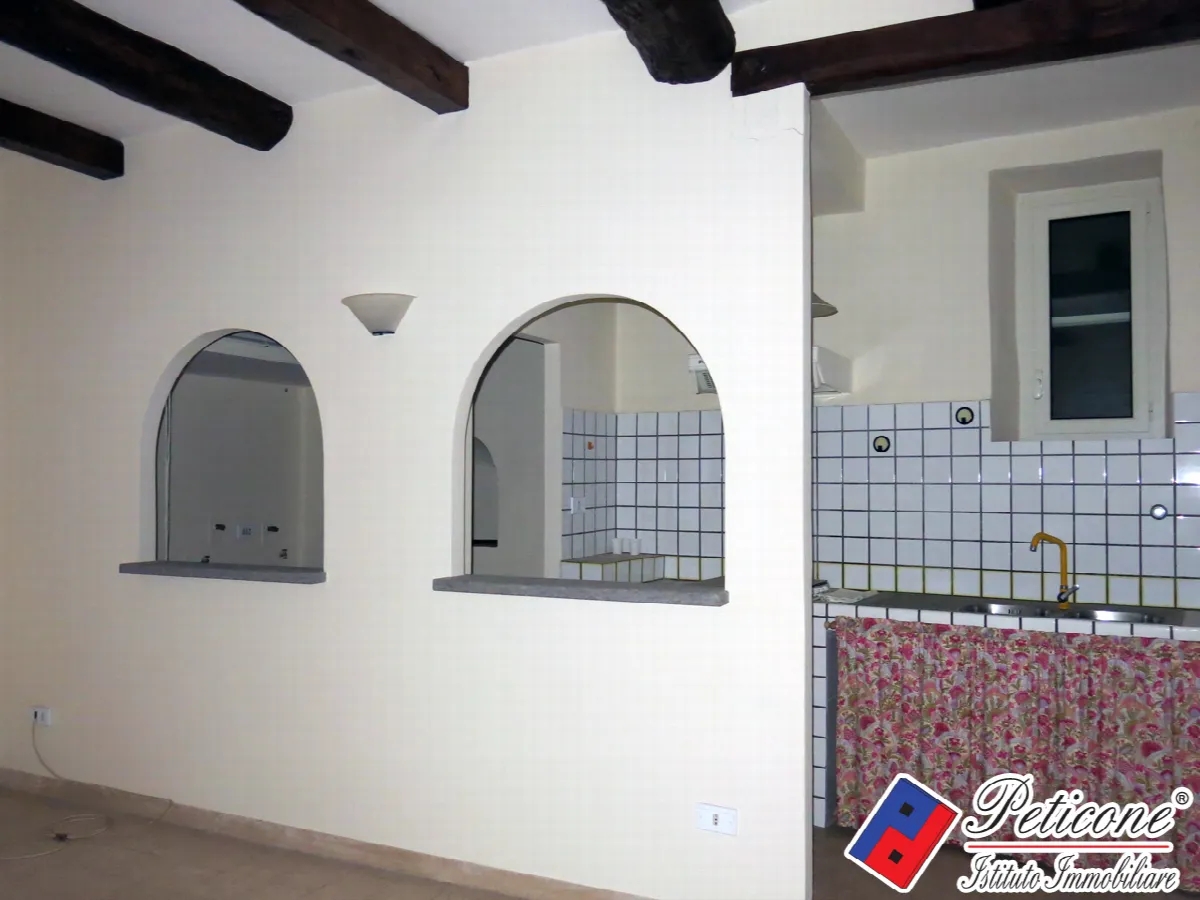 Appartamento in vendita a Lenola, Centro Storico - foto 4